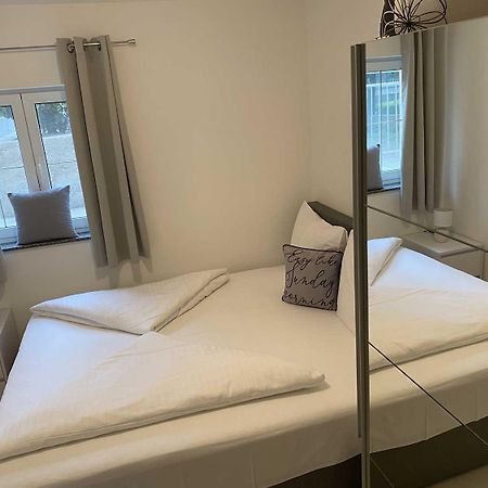 Adrian-Apartments-51511-Malinska-Otok-Krk Primorska 21 Buitenkant foto
